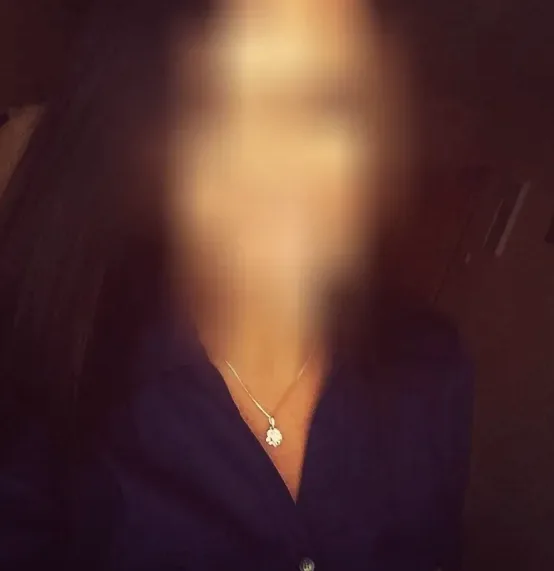 Andrea, 31