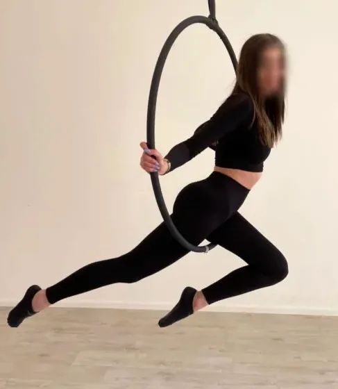 Dorthe, 25
