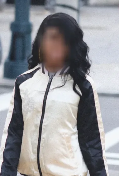 Emilia, 28