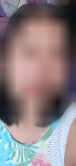 Emma, 37