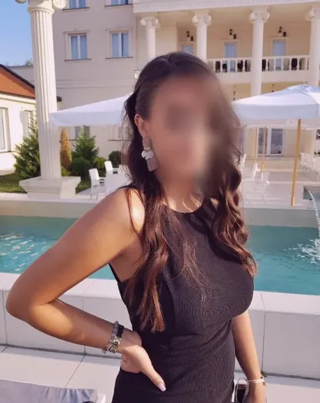 Lea, 29