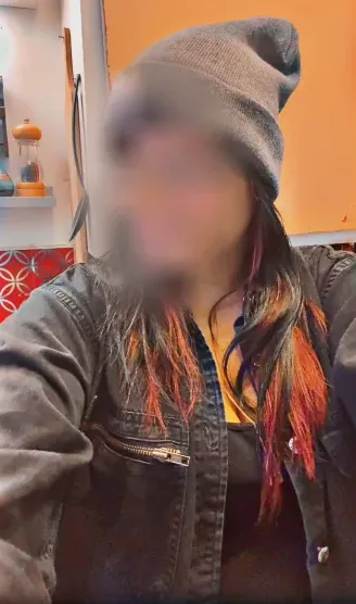 Sofie, 32