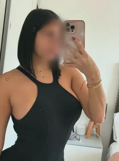 Tilde, 28